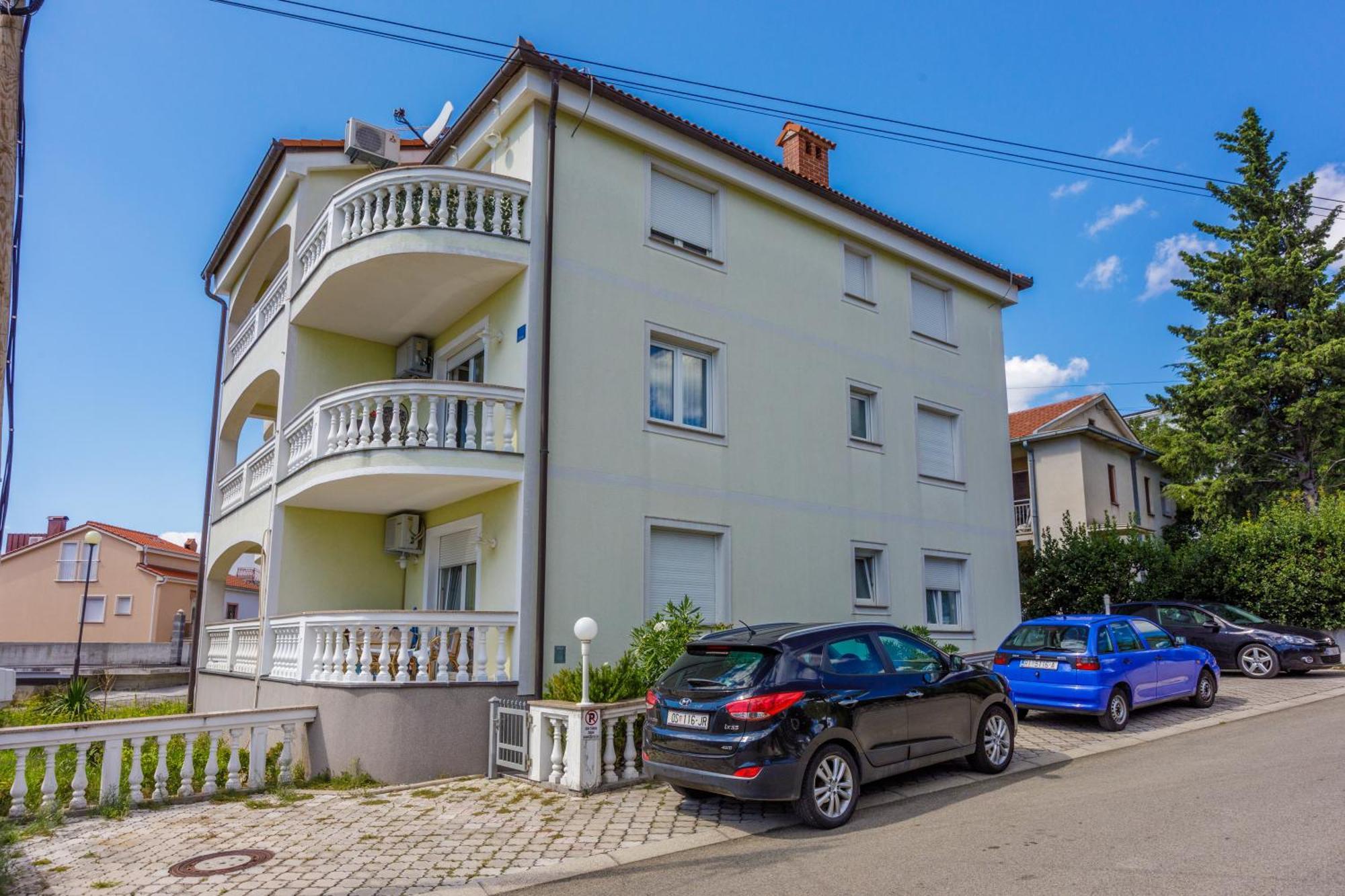 Apartmani Ilicevic Цриквеница Экстерьер фото